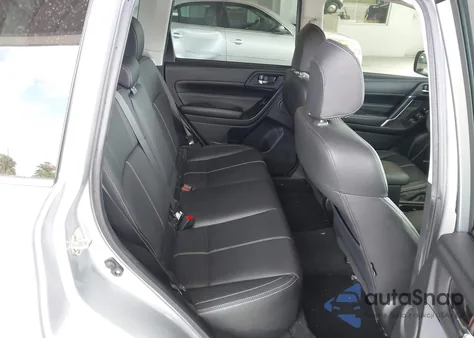 2017 Subaru Forester 2.5I Touring z USA, uszkodzony, nr VIN JF2SJAWC7HH555670